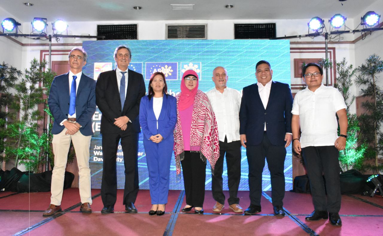 CLEAN ENERGY PROSPECTIVE: As part of the department’s policy in energizing remote areas in the country, the DOE and EU-ASEP delegation meet for the launching of seven renewable energy projects to our kababayans in Mindanao.  In photo are (L-R) European Union (EU) Project Manager Xavier Canton-Lamousse, EU Head of Development Cooperation Enrico Strampelli; Mindanao Development Authority (MinDA) Undersecretary Janet M. Lopoz; MiNDA Chief of Staff Bai Norhata Alonto; EU Programme Manager for Energy Willy Hick;