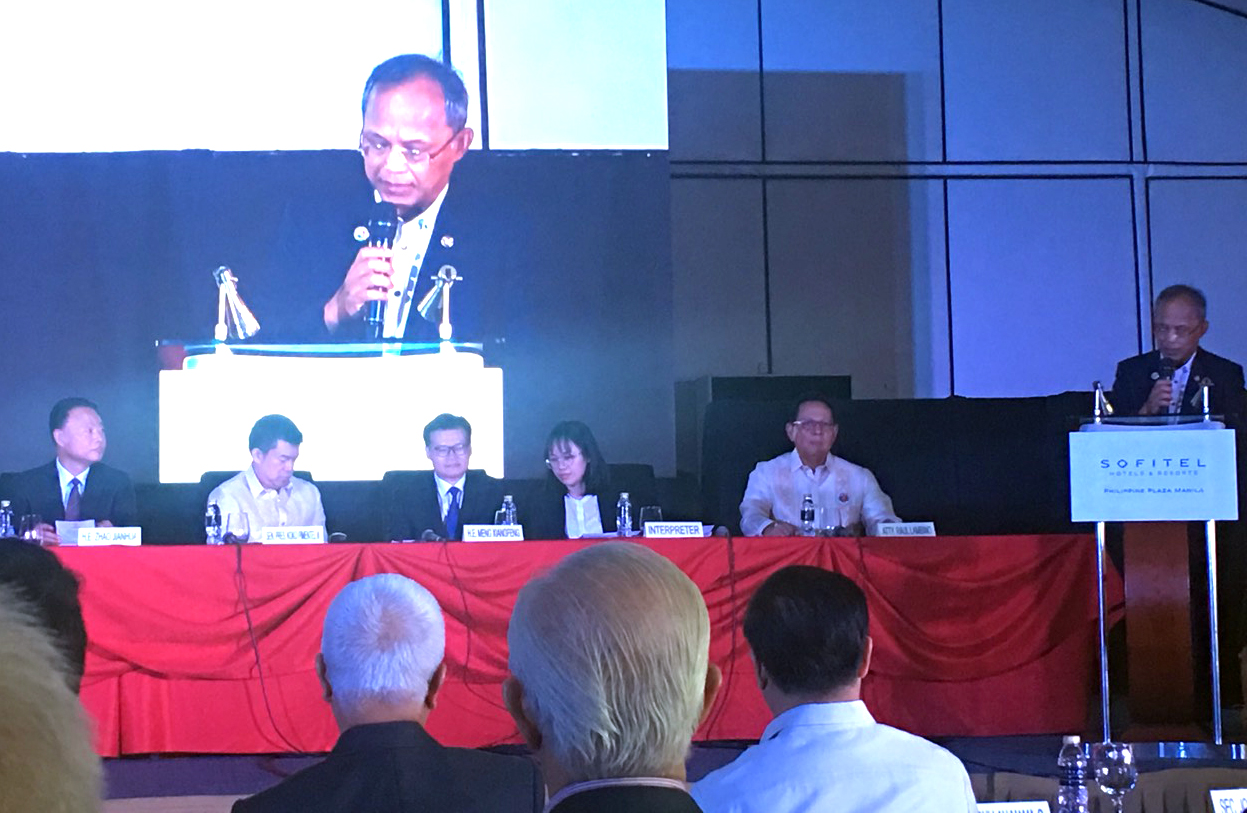 (Pasay, Manila) 11 January 2017, Department of Energy Secretary and Vice Chairman of the Partido Demokratiko Pilipino Laban (PDP - Laban) Alfonso G. Cusi introduced His Excellency Meng Xiangfeng, Executive Department Secretary of the Working Committee for Organization directly under Communist Party of China (CPC) Central Committee concurrently also the Department Executive Director of the Communist Party of China's (CPC) Central Committee. Present also during the Thematic Briefing of the 19th National Congr