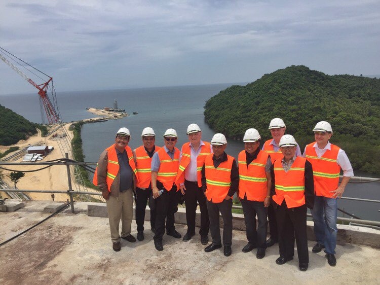 (PAGBILAO, QUEZON) 26 JULY 2017 - Department of Energy Secretary Alfonso Cusi inspects the Energy World Corporation's (EWC) First Liquefied Natural Gas Hub Terminal and the 650MW Combined Cycle Power Plant. Secretary Cusi together with DOE Undersecretaries Donato Marcos, Felix William Fuentebella, Jesus Posadas, Assistant Secretary Redentor Delola, PNOC President Admiral Lista were briefed by EWC's Brian Allen and Stewart Elliot on the progress of the project.