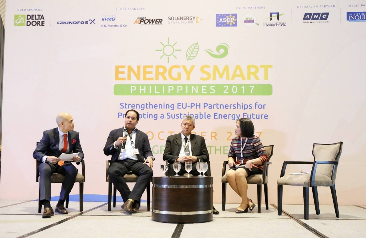 Energy Asst. Secretary Leonido J. Pulido III gives an overview of the energy efficiency roadmap of the country during Session 2 of the 4th Energy Smart Philippines 2017 which tackled the plans and programs of the country for EE&C.