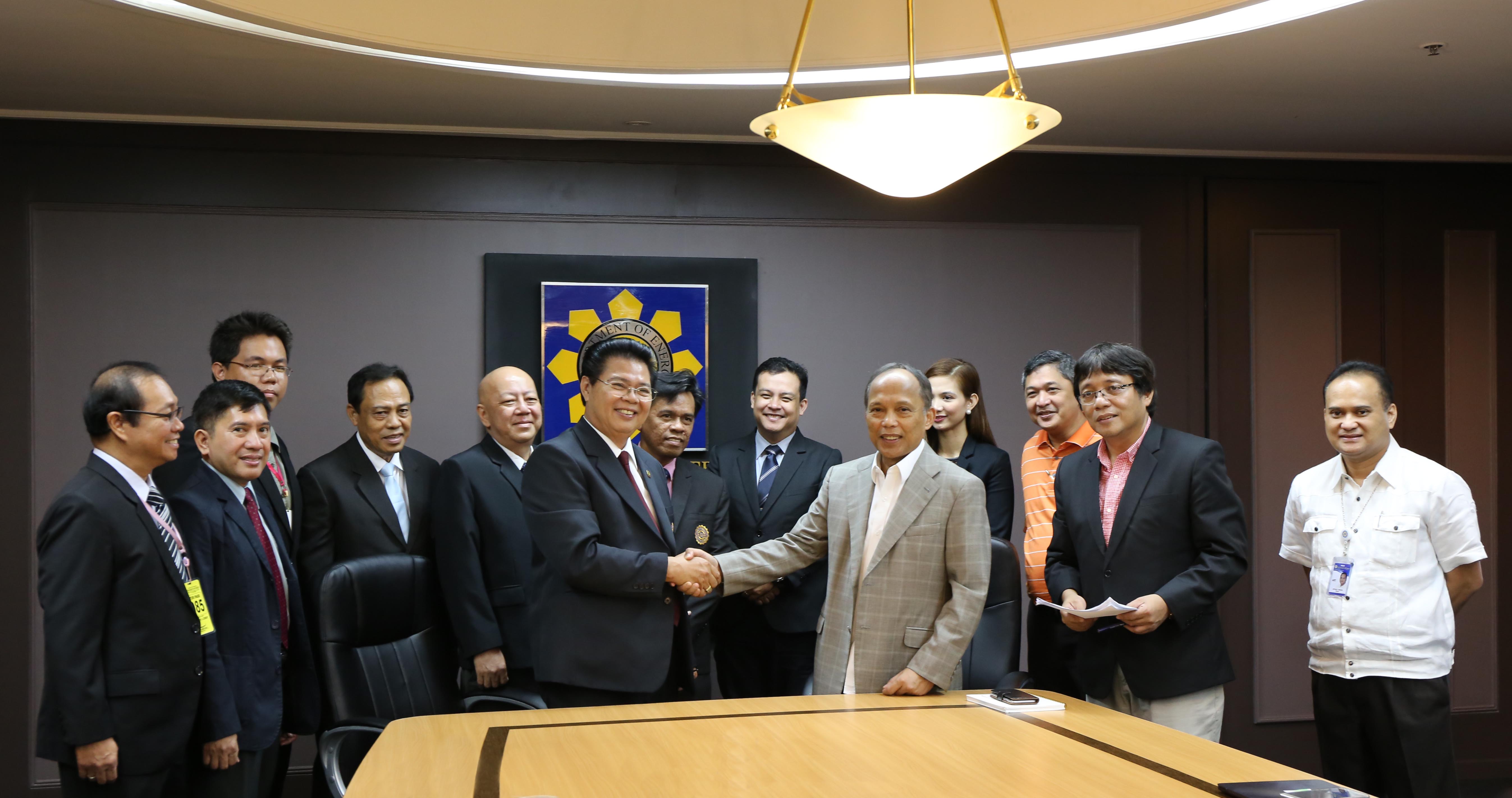 The DOE and the Philippine Society of Mechanical Engineers signed a Memorandum of Agreement for the technical audit of the country’s generation, transmission and distribution facilities.