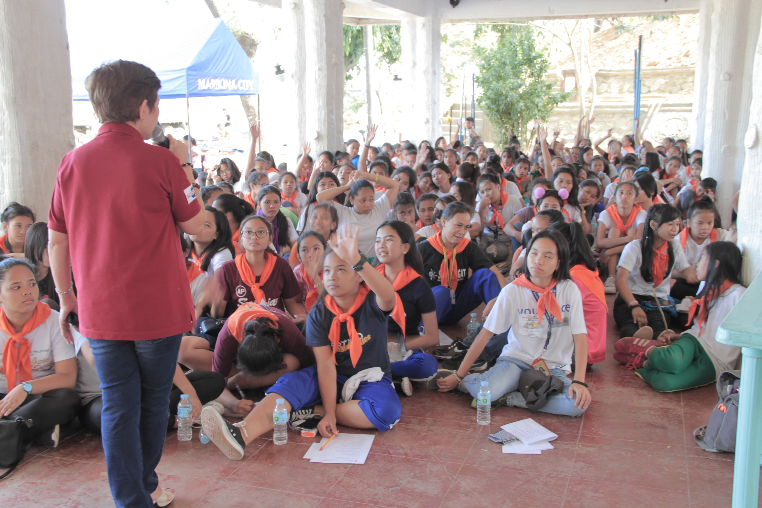 Girl Scouts listen attentively to CWPO’s Senior Science Research Specialist Norita C. Froilan as she lectures on basic household saving tips during the annual GSP Rizal Council Camp on March 2 in Marikina City.