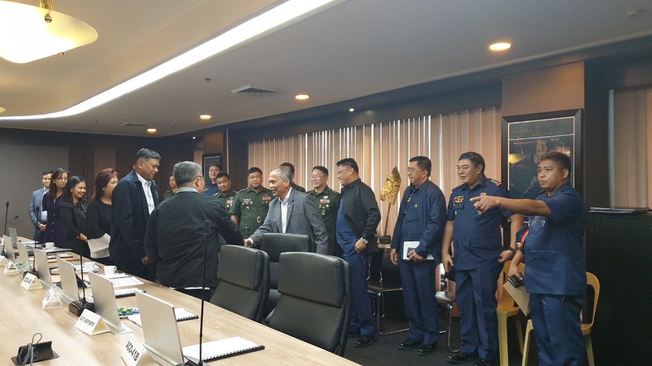 PLEDGE FOR PEACE: Sec. Cusi welcomes the officials from different government agencies to the First Meeting of the Regional Task Force in Ending the Local Communist Armed Conflict for Region IV-B. 